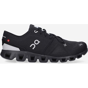 Czarne buty sportowe On-running sznurowane z płaską podeszwą