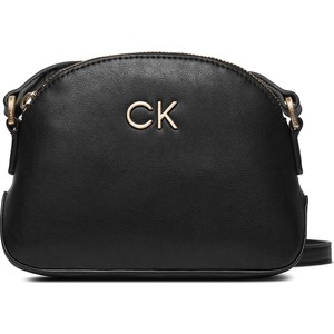 Czarna torebka Calvin Klein średnia w młodzieżowym stylu na ramię