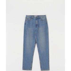 Niebieskie jeansy Sinsay w street stylu z jeansu