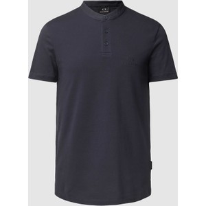 Granatowy t-shirt Armani Exchange w stylu casual z krótkim rękawem