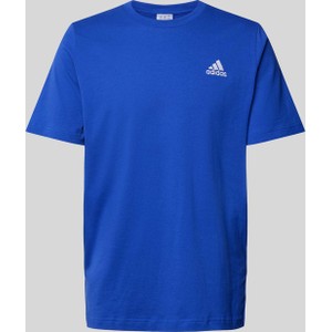Niebieski t-shirt Adidas Sportswear w sportowym stylu z krótkim rękawem