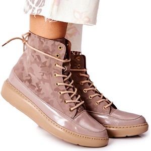 Różowe trampki Lewski Shoes z płaską podeszwą w militarnym stylu ze skóry