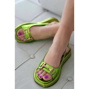 Zielone sandały IVET w stylu casual z klamrami