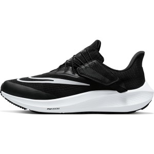 Czarne buty sportowe Nike w sportowym stylu pegasus
