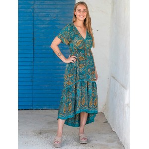 Sukienka Isla Bonita By Sigris z długim rękawem z dekoltem w kształcie litery v w stylu casual