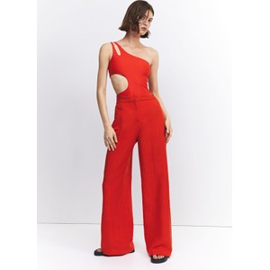 Czerwone spodnie H & M z tkaniny