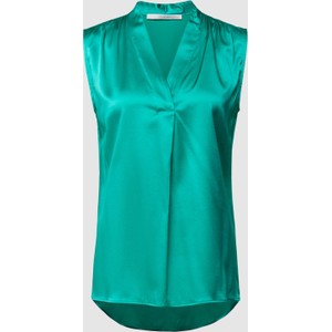 Zielona bluzka Herzensangelegenheit w stylu casual bez rękawów z dekoltem w kształcie litery v