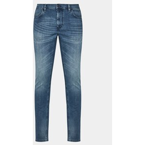 Niebieskie jeansy Sisley w street stylu