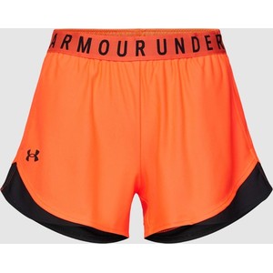 Pomarańczowe szorty Under Armour w sportowym stylu
