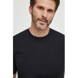 Czarny t-shirt United Colors Of Benetton z krótkim rękawem w stylu casual