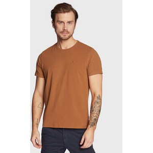 Brązowy t-shirt Blend w stylu casual