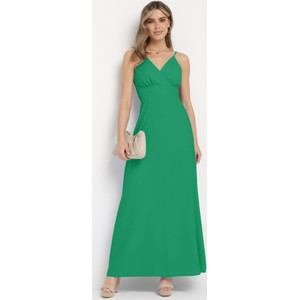 Zielona sukienka born2be w stylu klasycznym maxi na ramiączkach