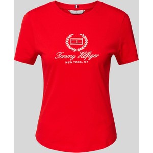 Czerwony t-shirt Tommy Hilfiger z bawełny w młodzieżowym stylu