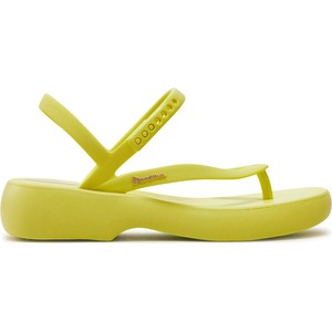 Żółte sandały Ipanema z płaską podeszwą w stylu casual