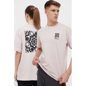 T-shirt Jack Wolfskin w młodzieżowym stylu z nadrukiem z okrągłym dekoltem