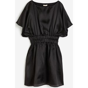 Czarna sukienka H & M z krótkim rękawem z jedwabiu mini