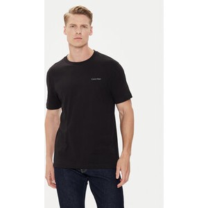 Czarny t-shirt Calvin Klein w stylu casual z krótkim rękawem