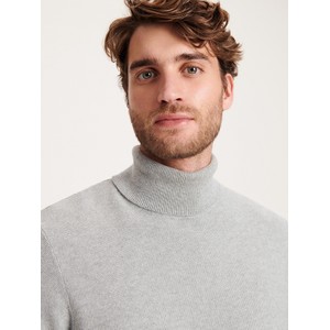 Sweter Reserved z golfem w stylu casual z bawełny