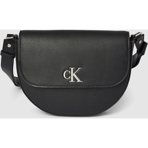Czarna torebka Calvin Klein ze skóry ekologicznej matowa na ramię