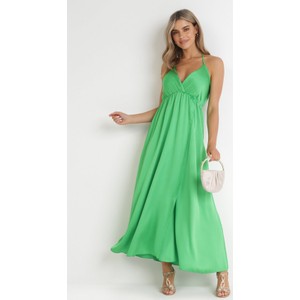 Zielona sukienka born2be maxi na ramiączkach