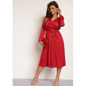Czerwona sukienka Renee kopertowa z długim rękawem z dekoltem w kształcie litery v