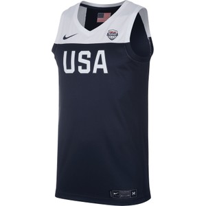 T-shirt Nike z krótkim rękawem w sportowym stylu