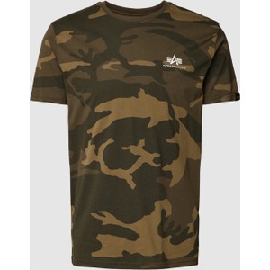 T-shirt Alpha Industries w militarnym stylu z bawełny