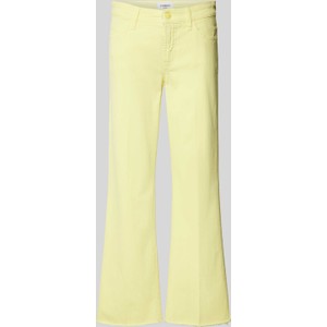 Żółte jeansy Cambio w street stylu