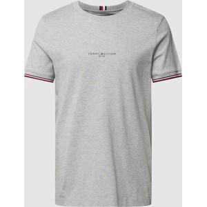 T-shirt Tommy Hilfiger z bawełny z krótkim rękawem z nadrukiem