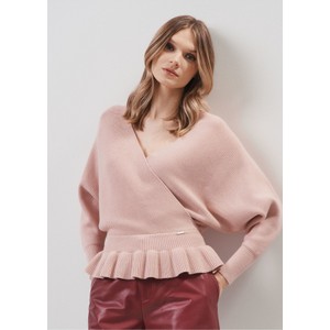 Różowy sweter Ochnik w stylu casual