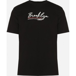 Czarny t-shirt born2be w młodzieżowym stylu z nadrukiem z krótkim rękawem