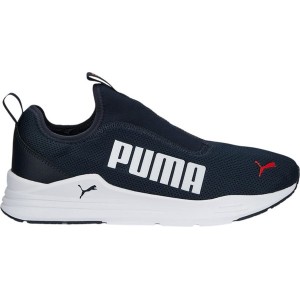 Granatowe buty sportowe Puma w sportowym stylu