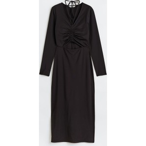 Sukienka H & M z dekoltem w kształcie litery v w stylu casual z długim rękawem