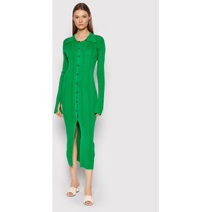Zielona sukienka Remain dopasowana z długim rękawem maxi