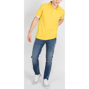 Żółta koszulka polo ubierzsie.com z krótkim rękawem w stylu casual