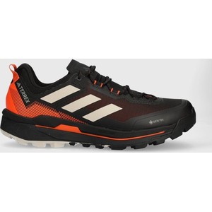 Buty sportowe Adidas w sportowym stylu terrex