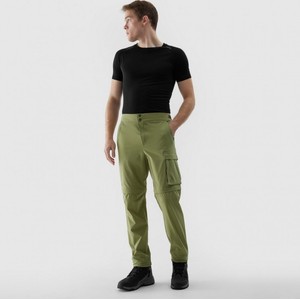 Zielone spodnie 4F w sportowym stylu