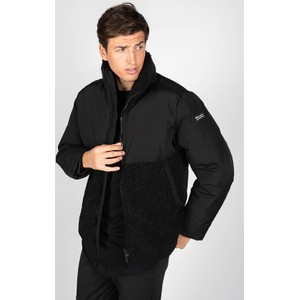 Czarna kurtka ubierzsie.com w sportowym stylu krótka