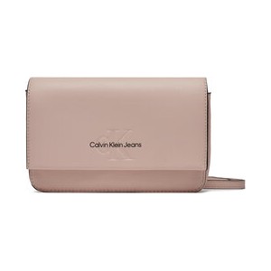 Różowa torebka Calvin Klein w młodzieżowym stylu na ramię