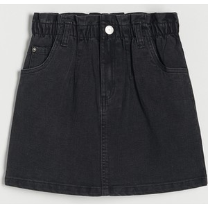 Czarna spódniczka dziewczęca Reserved z jeansu