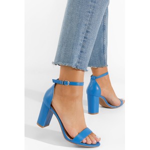 Niebieskie sandały Zapatos z klamrami