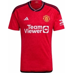 Czerwony t-shirt Adidas z krótkim rękawem w sportowym stylu