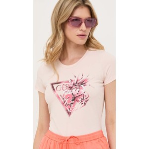 Różowy t-shirt Guess z krótkim rękawem z bawełny z okrągłym dekoltem