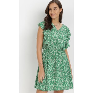 Zielona sukienka born2be z dekoltem w kształcie litery v w stylu casual mini