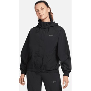 Czarna kurtka Nike z kapturem