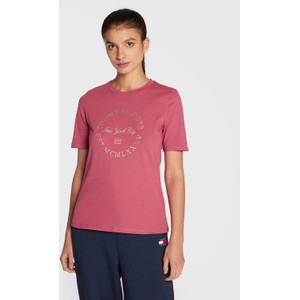Różowy t-shirt Tommy Hilfiger w młodzieżowym stylu z krótkim rękawem z okrągłym dekoltem