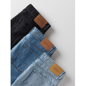 Niebieskie jeansy Reserved w street stylu z bawełny
