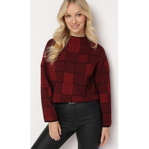 Czerwony sweter born2be w stylu casual w geometryczne wzory
