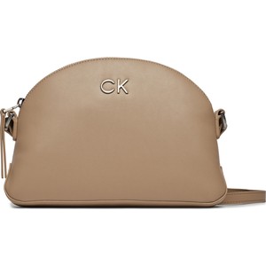 Brązowa torebka Calvin Klein w młodzieżowym stylu średnia matowa
