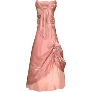 Różowa sukienka Fokus rozkloszowana maxi bez rękawów